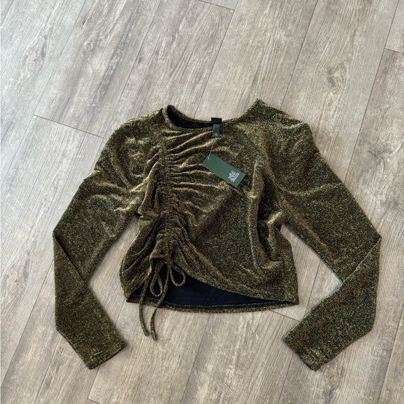 🌸LAST PRICE🍒🤍 WILD FABLE golden blouse ♥️ - Picture 4 of 8